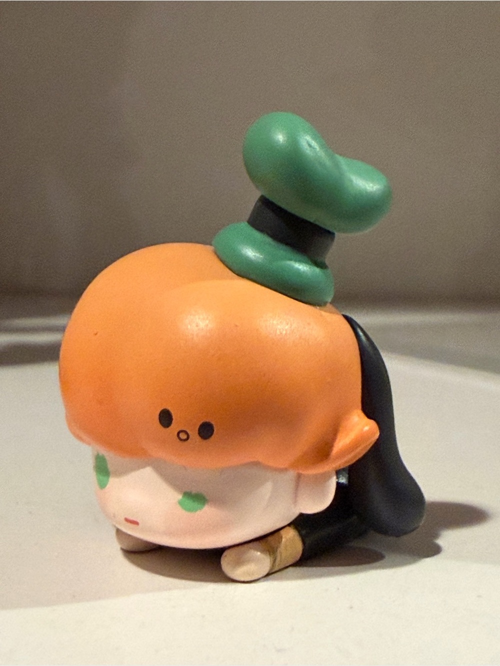 Disney Dimoo Goofy Pop Mart Popbean Figure